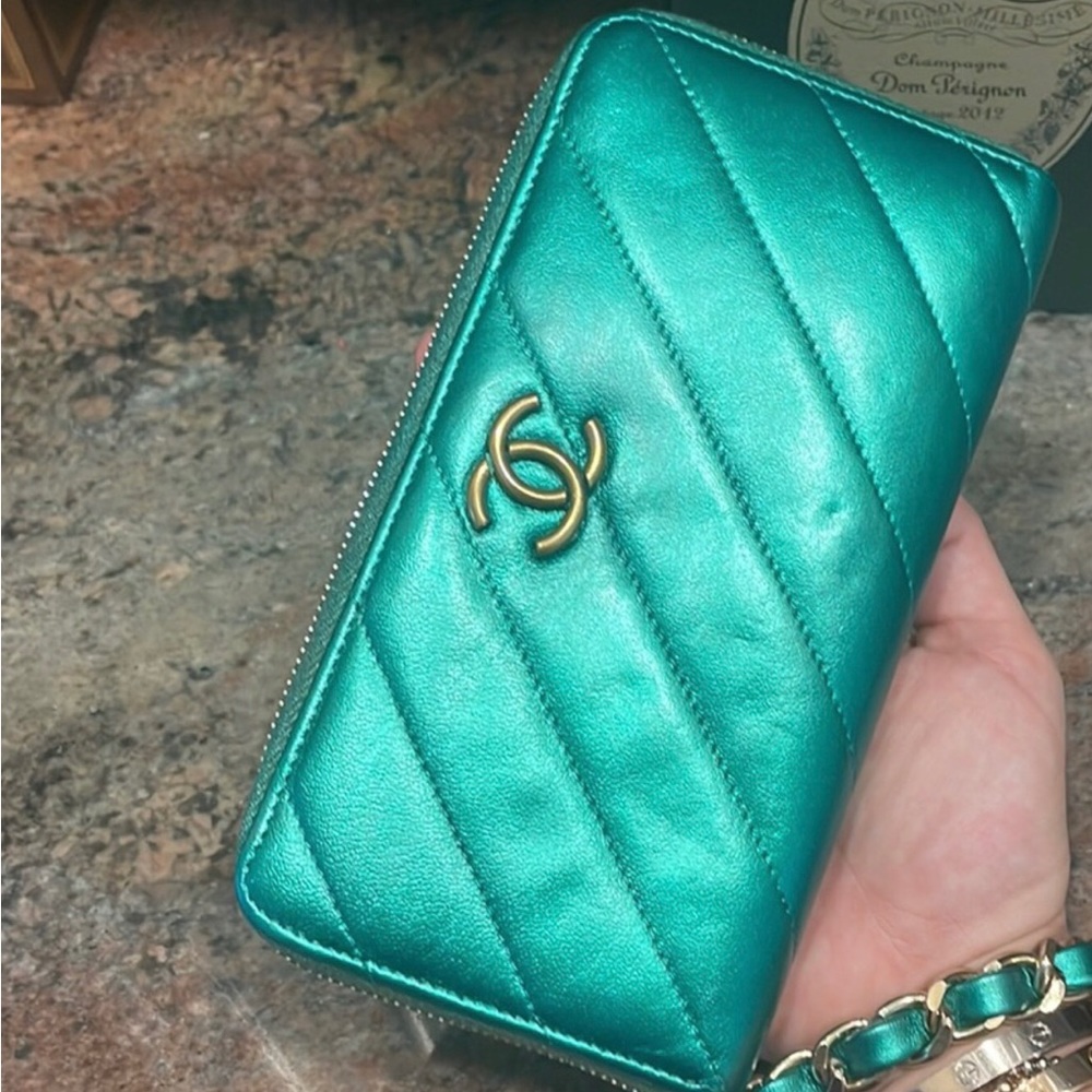 CHANEL Emerald Green Large wallet